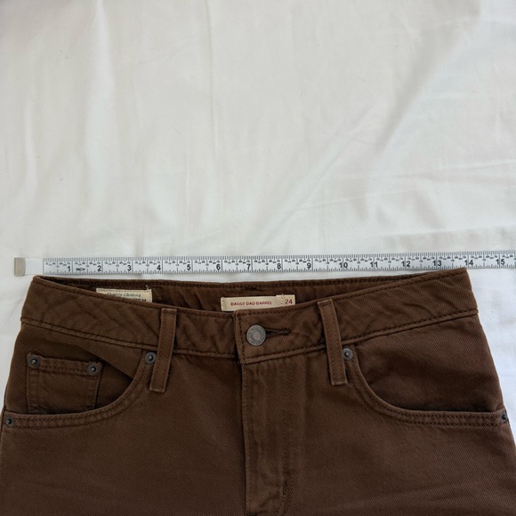 Levi’s Baggy Dad Barrel Jeans - Picture 4 of 12